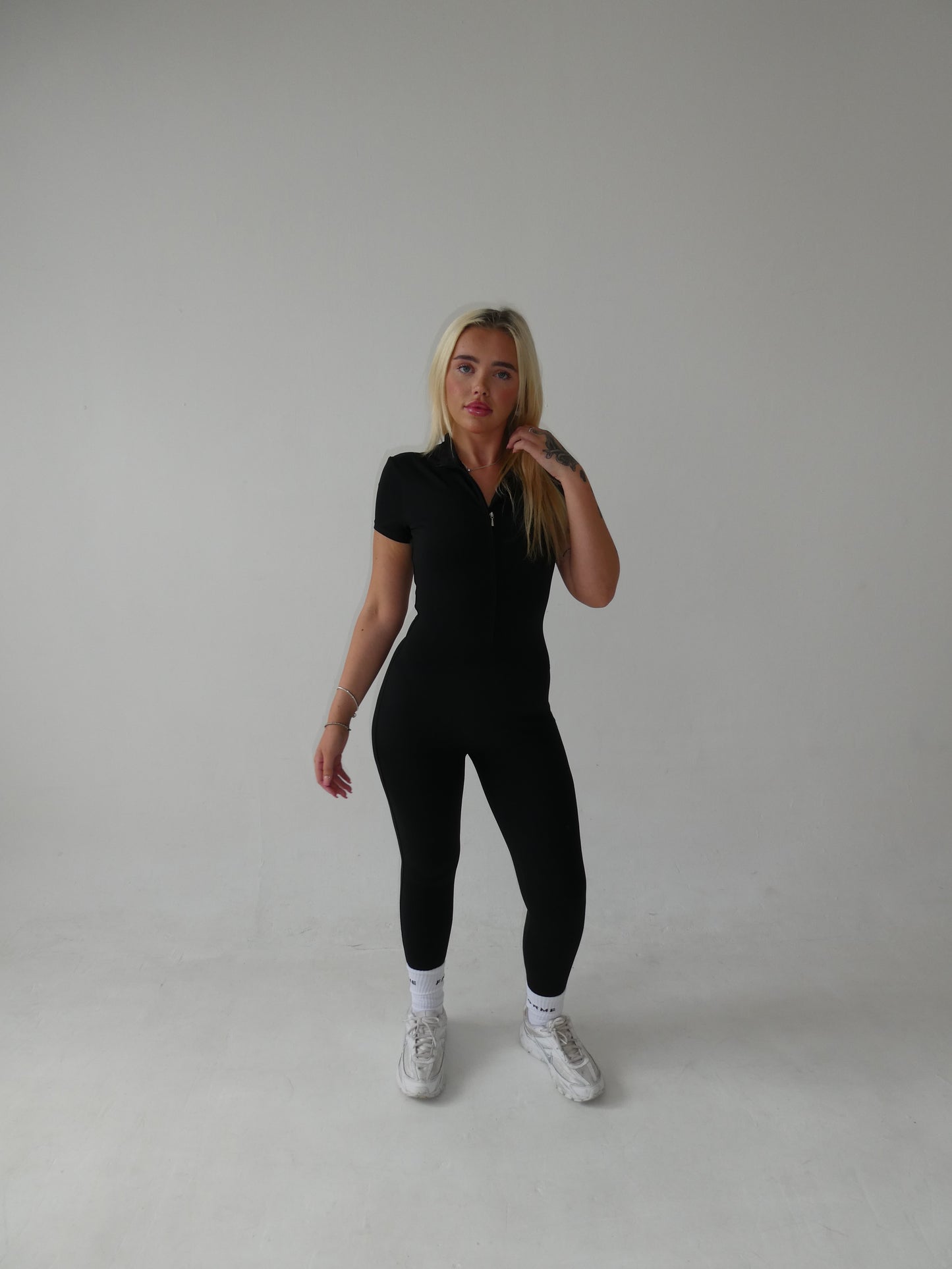 Forme Essential Zip Jumpsuit – Black