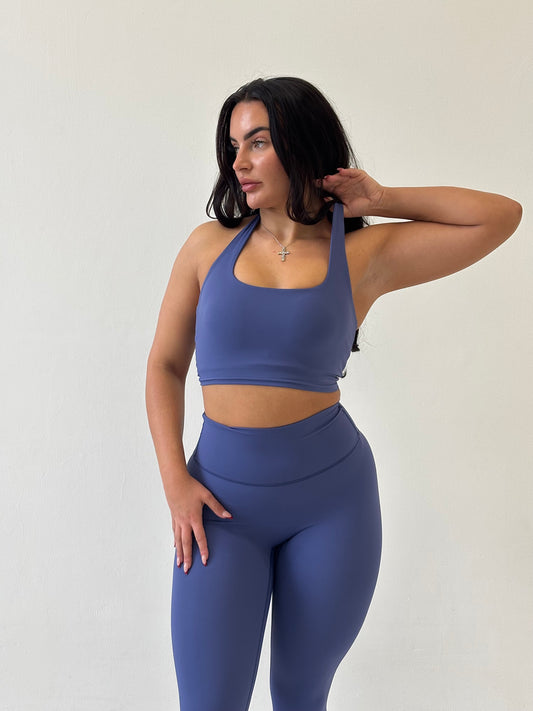 Forme Essential Halterneck Crop – Blueberry
