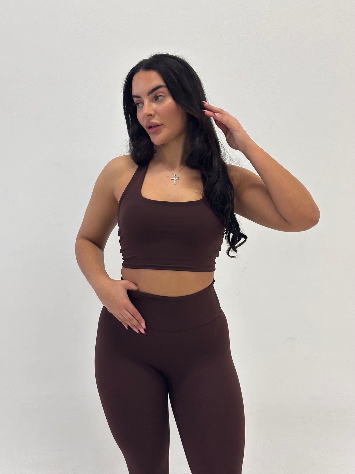 Forme Essential Halterneck Crop – Chocolate
