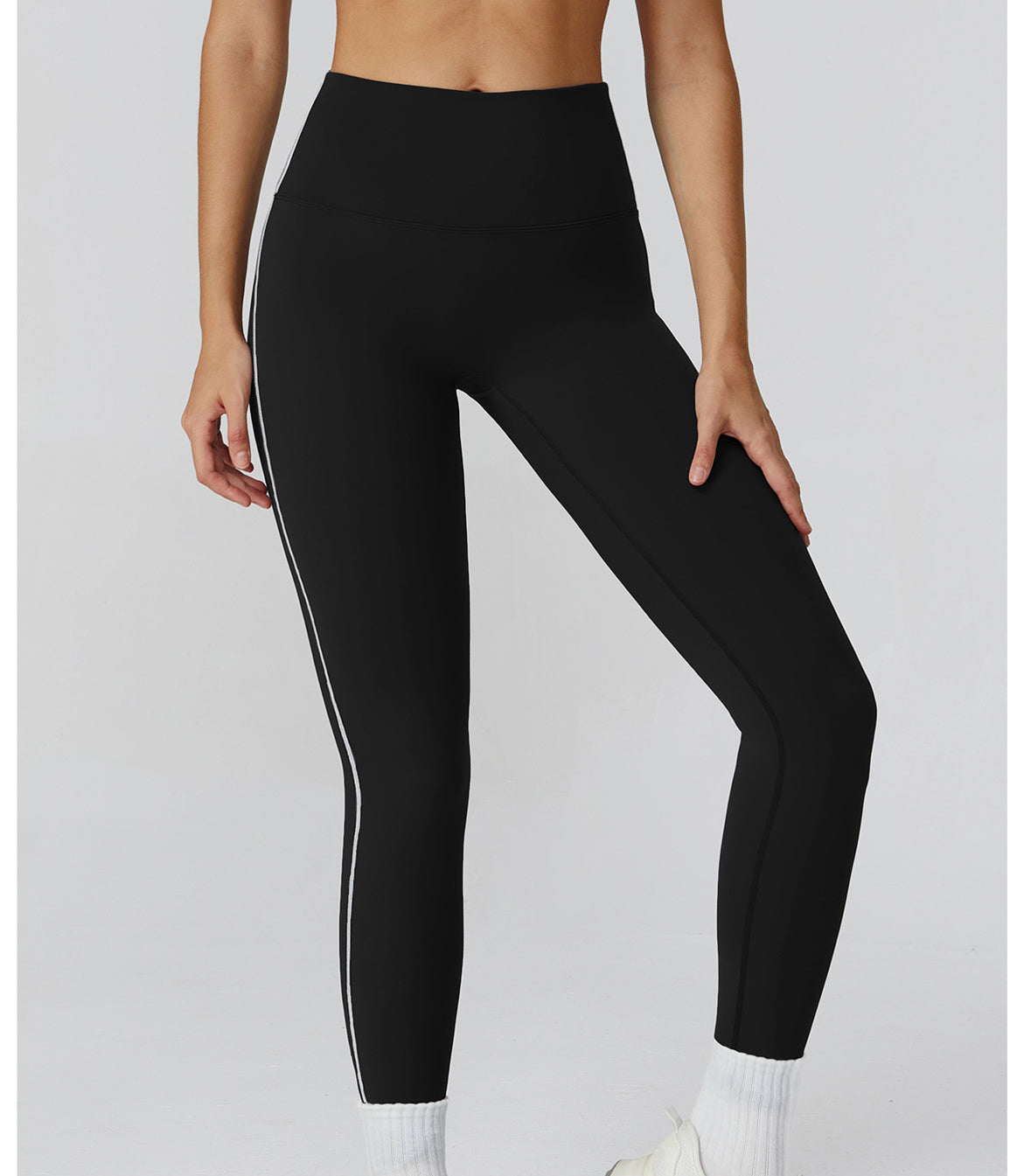 The Off-Duty Leggings – Black with White Piping