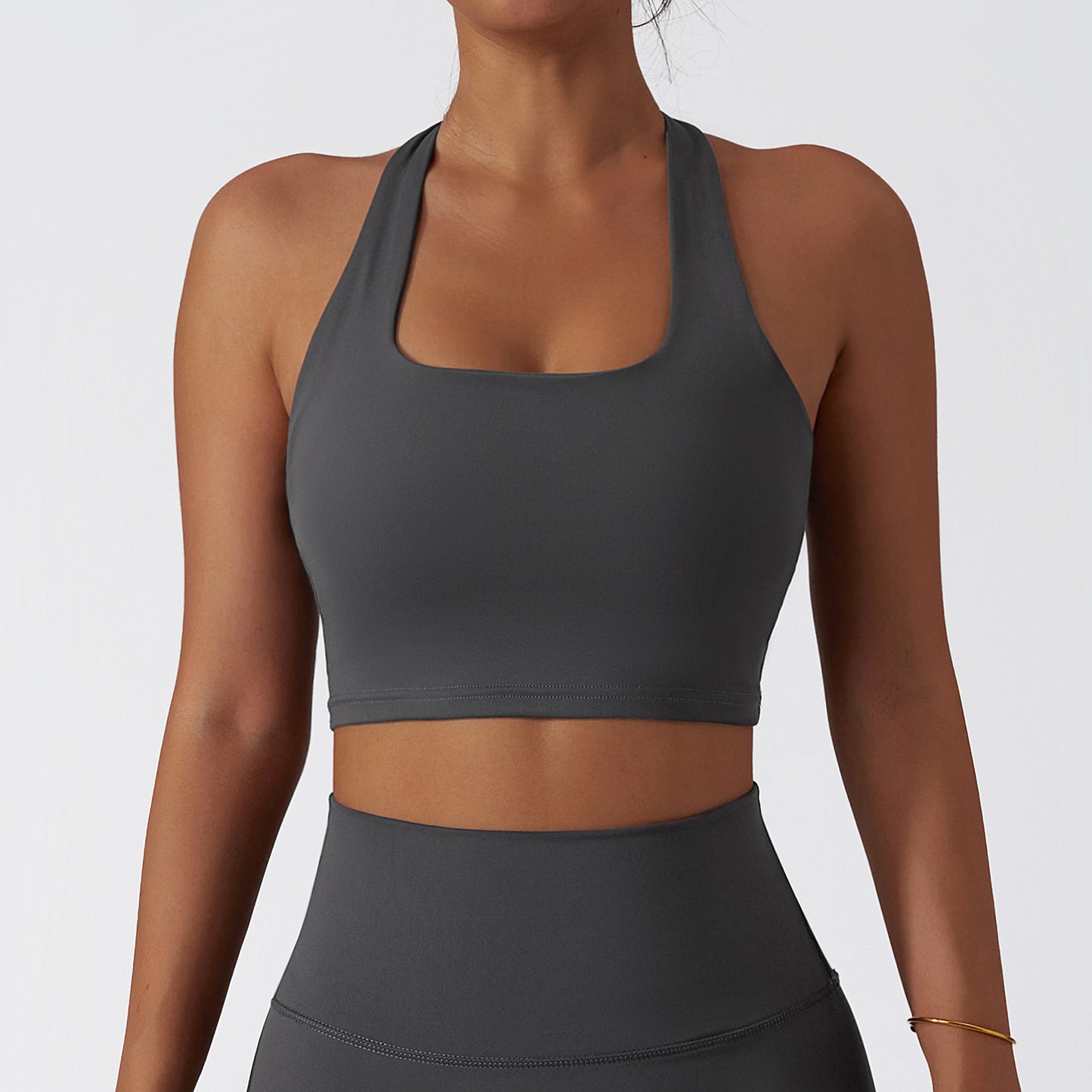 Forme Essential Halterneck Crop – Grey